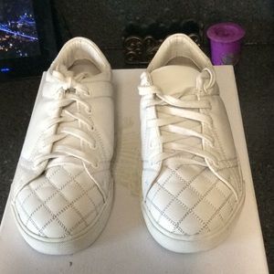 White Mini Westford Burberry kid’s sneakers